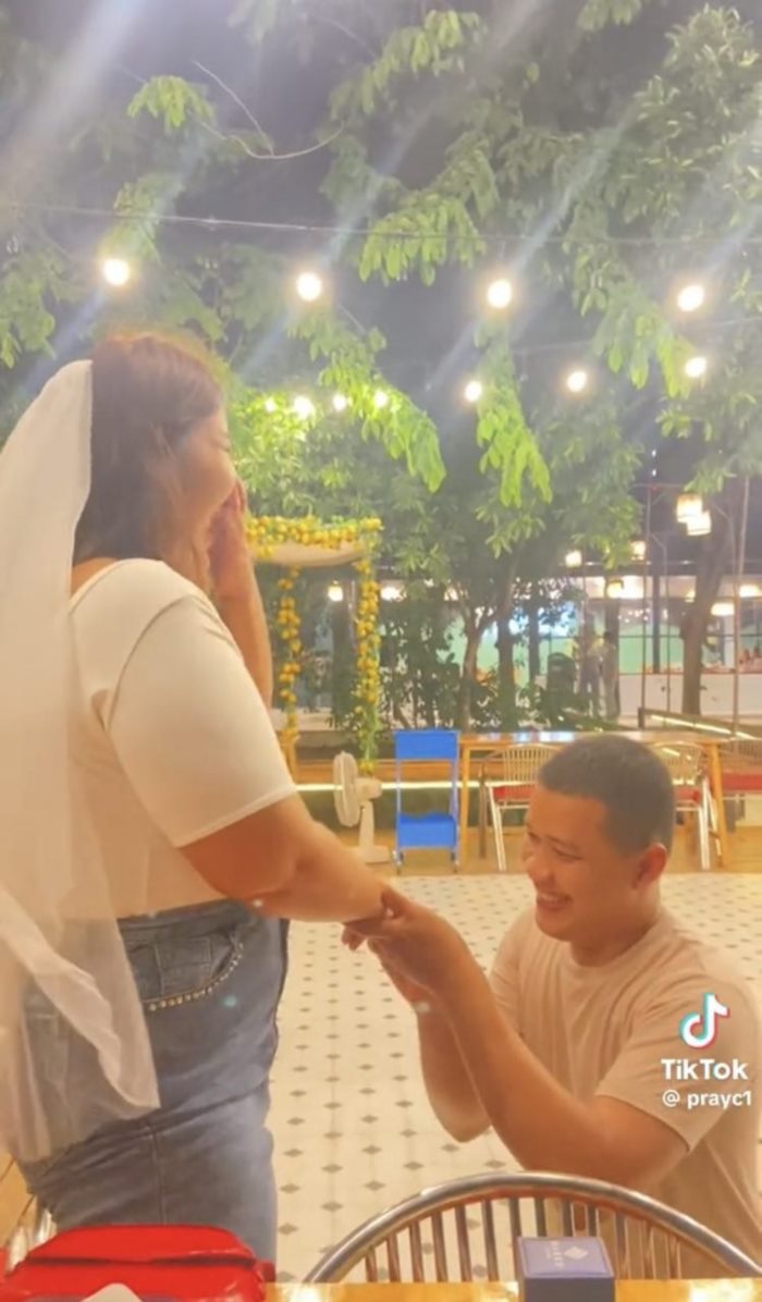 เซอร์ไพรส์ขอแต่งงาน