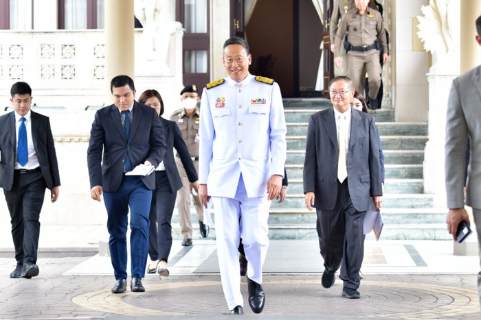  พระเครื่อง  ลูกประคำ เกจิชื่อดัง