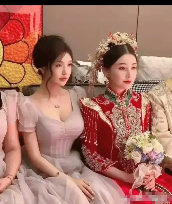 เพื่อนเจ้าสาว