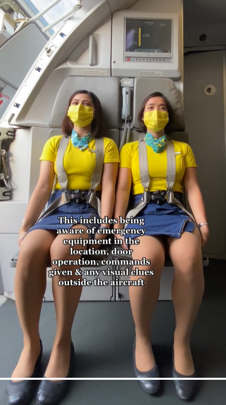 แอร์โฮสเตส