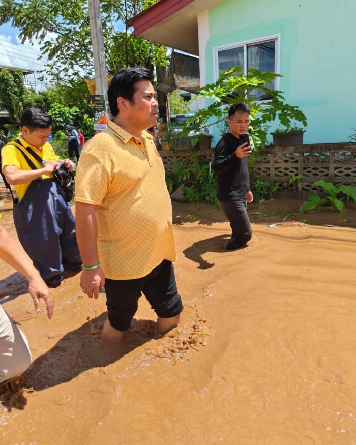 ท่านอ้น วัชเรศร วิวัชรวงศ์