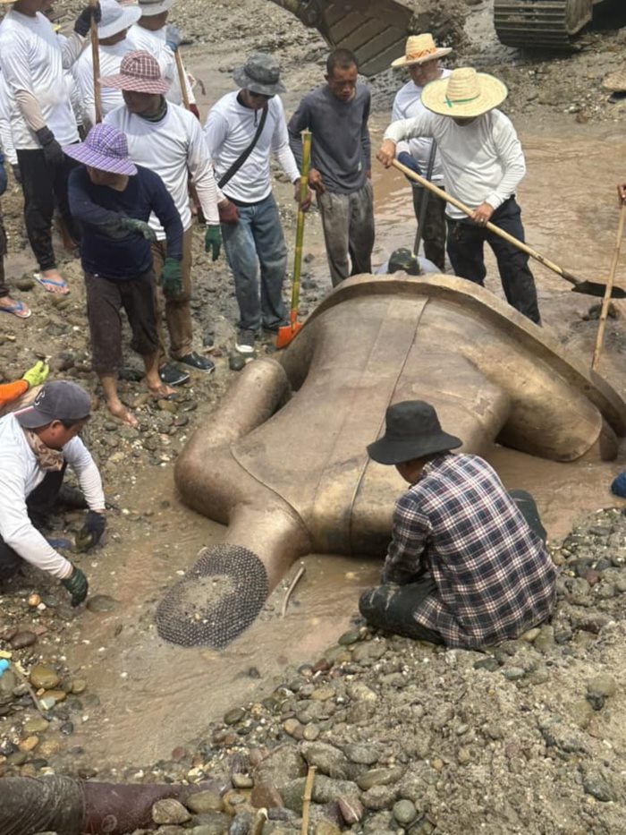พระพุทธรูปแม่น้ำโขง 