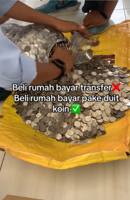 เก็บเหรียญใส่ขวด 3 ปี  