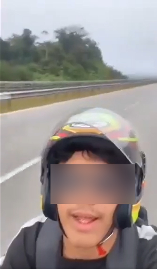  รถบรรทุกประมาท 