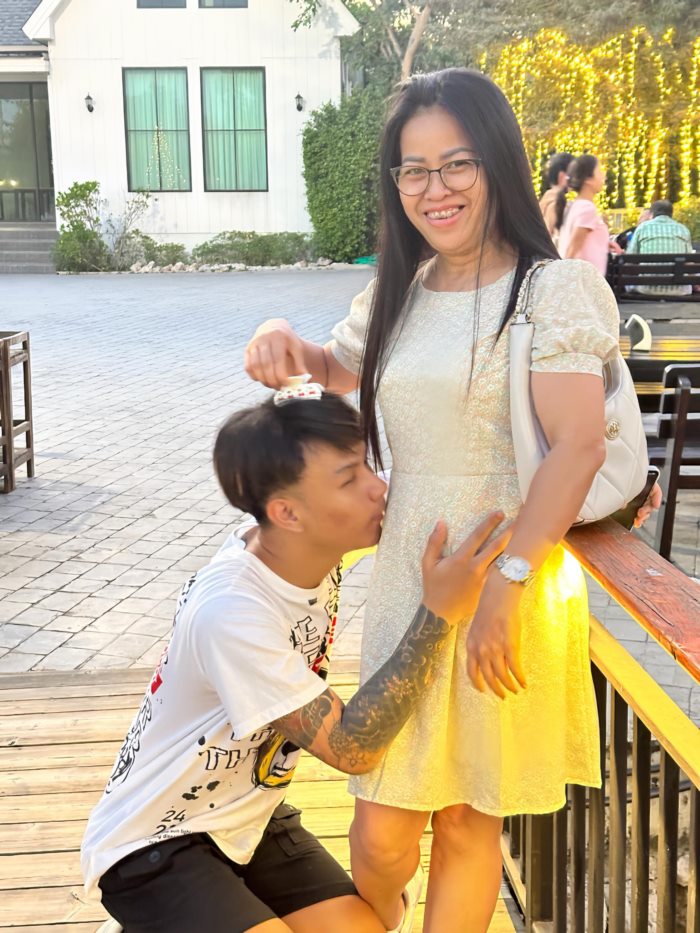 น้องเวฟ คู่รักต่างวัย