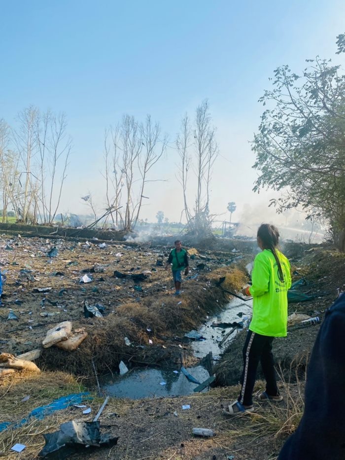 โรงงานพลุระเบิด