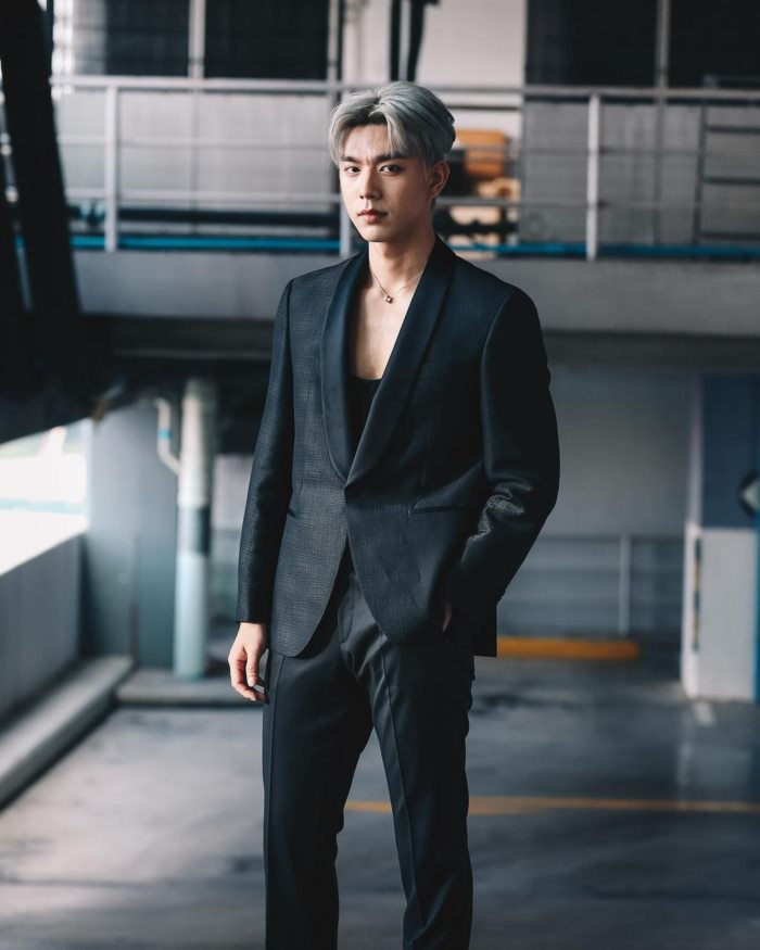 ไบร์ท นรภัทร