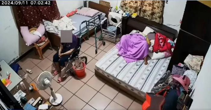 คลอดลูกที่บ้าน