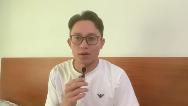 คู่รักชาวลาวเผยเงินเดือน 