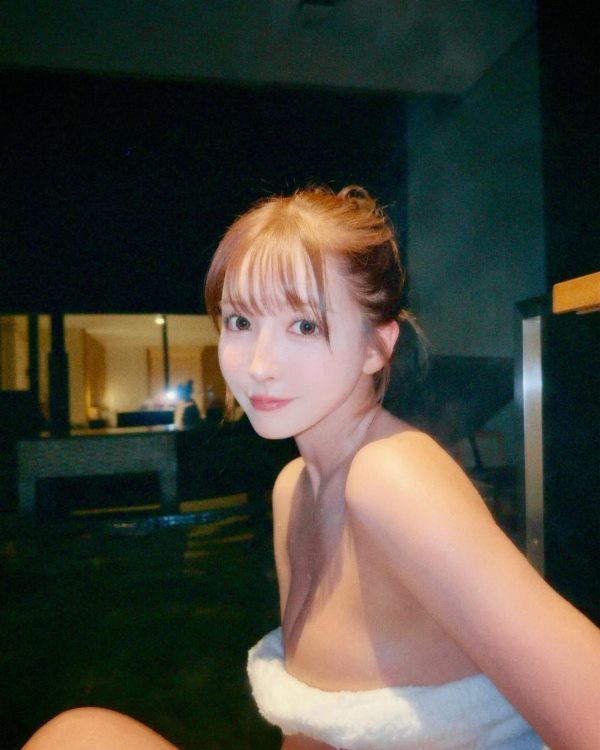 ยูอะ มิคามิ อดีตสาว AV ตัวท็อป 