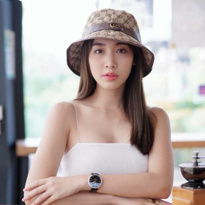  มิน พีชญา 