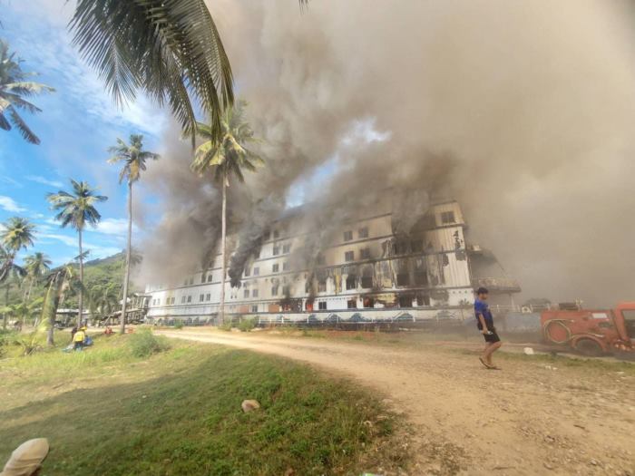 ไฟไหม้ โรงแรมเรือร้าง เกาะช้างแกรนด์ลากูน