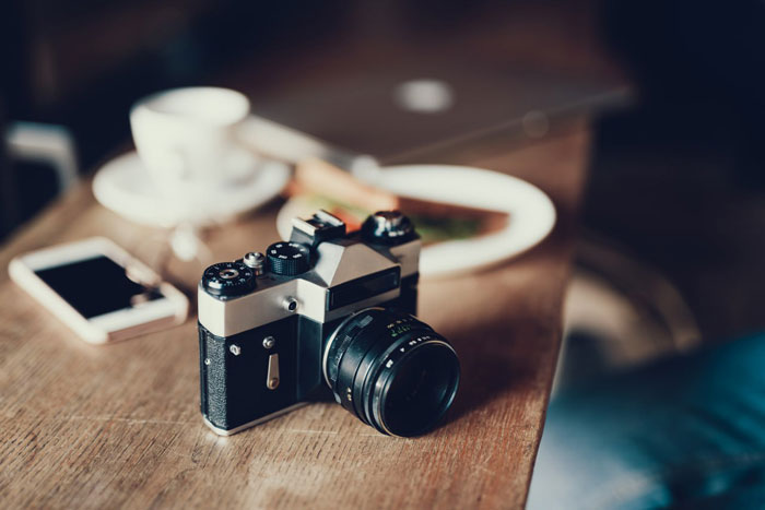 เอากล้องคนอื่นไปถ่าย