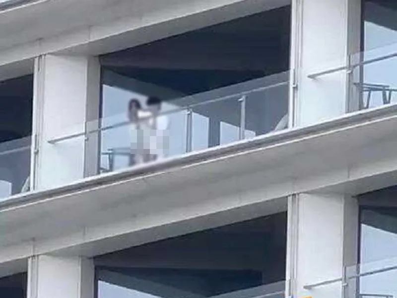  เซ็กส์ในที่สาธารณะ