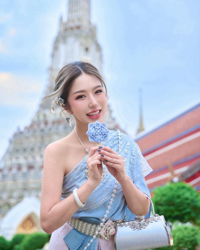 ลูกตาล โหนกระแส