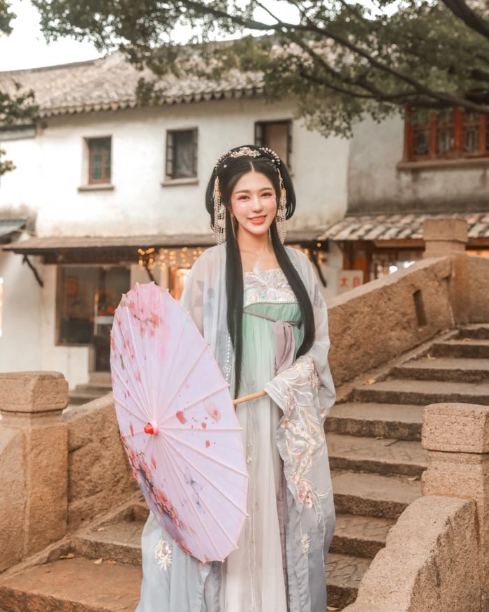 ลูกตาล โหนกระแส