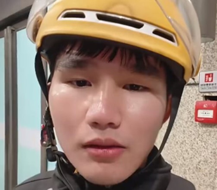 ไรเดอร์หนุ่มจีนวัย 25 ส่งอาหารจนปลดหนี้หลักแสน