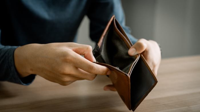  ซื้อมาแจก แต่ชวดเงินคนเดียว 