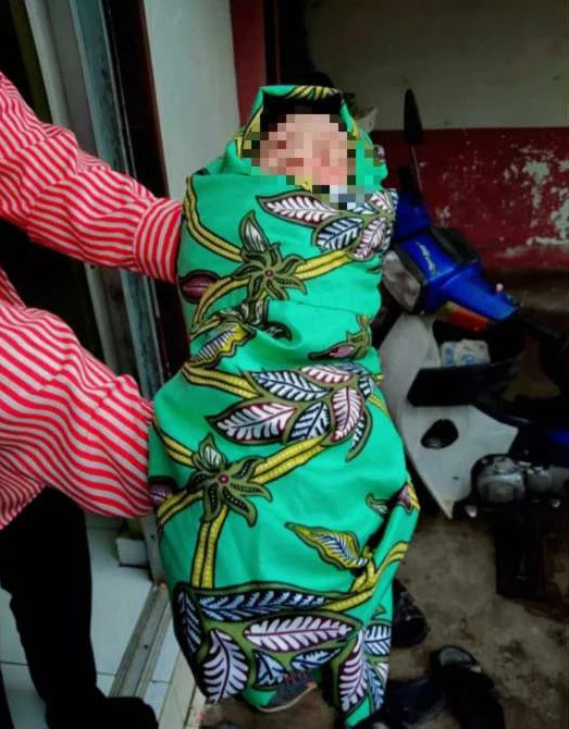 ทารกถูกทิ้ง สืบเจอต้นตอช็อก 