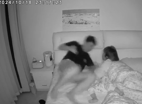 ตื่นมาหลอน 