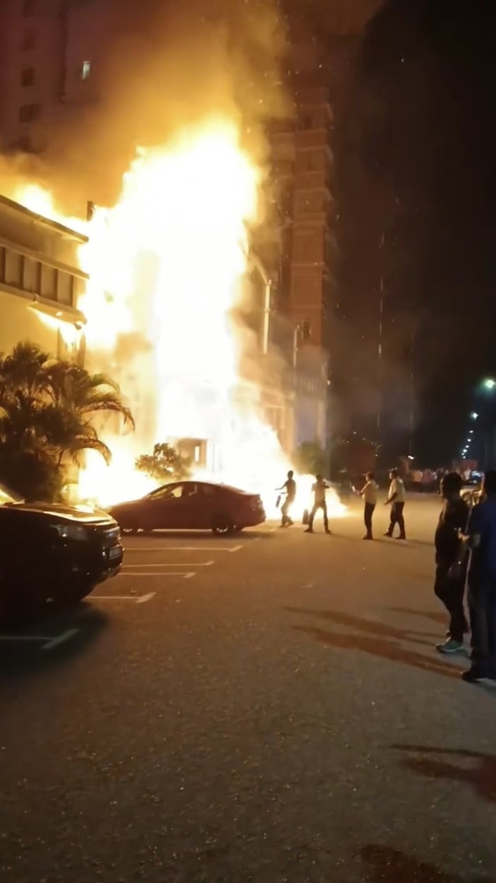  ไฟไหม้งานเลี้ยงคริสต์มาส