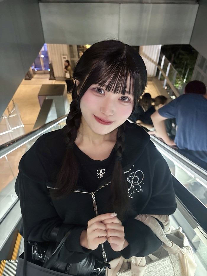 ไอดอลญี่ปุ่นวัย 22 ปี เผยภาพเปรียบเทียบก่อน–หลัง 