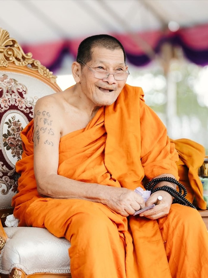  ย้อนฟังคำทำนาย หลวงปู่ศิลา เผยจุดจบ ฮุน เซน พ่อใหญ่กัมพูชา