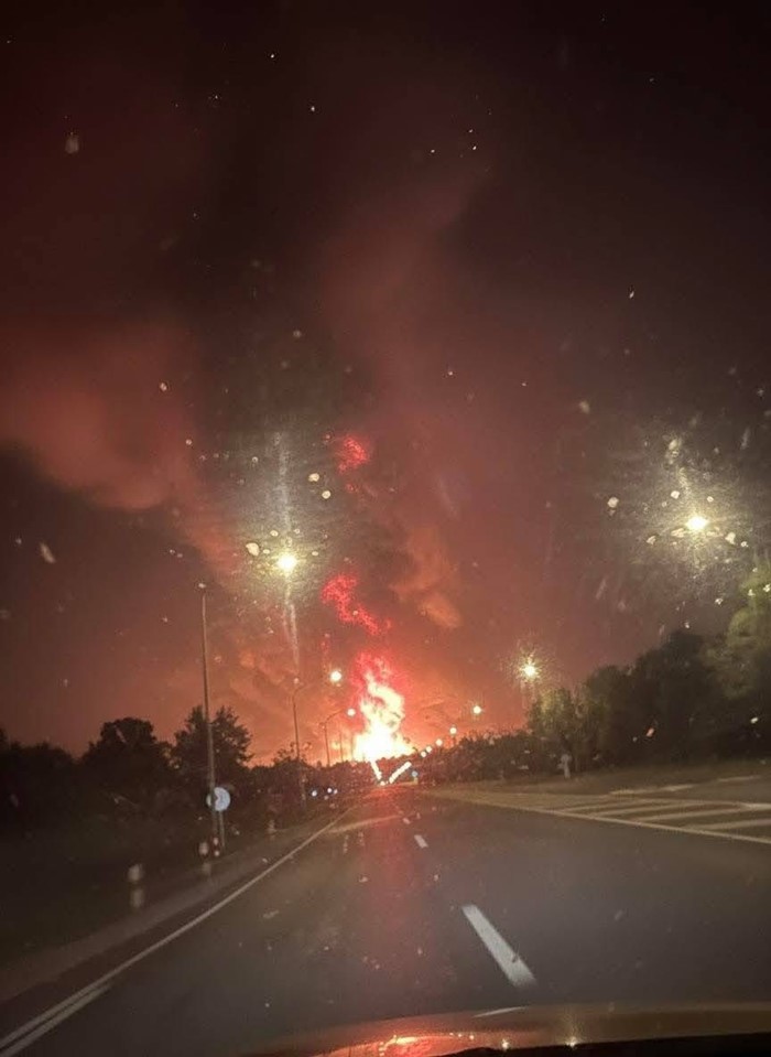 F-16 ไทยทิ้งระเบิดคาสิโนกัมพูชา