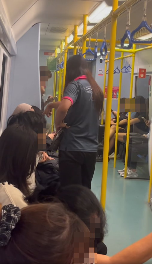 ฉาว LGBTQ+ ด่าเหยียด ขู่ตบสาวกลางรถไฟฟ้า