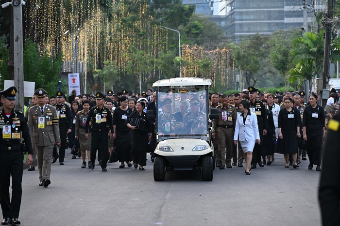 กรมสมเด็จพระเทพฯ ทรงเปิดงานกาชาด ประจำปี 2568 ณ สวนลุมพินี