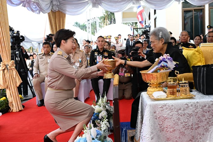 กรมสมเด็จพระเทพฯ ทรงเปิดงานกาชาด ประจำปี 2568 ณ สวนลุมพินี