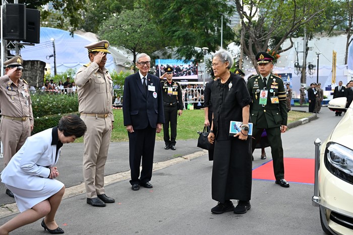 กรมสมเด็จพระเทพฯ ทรงเปิดงานกาชาด ประจำปี 2568 ณ สวนลุมพินี