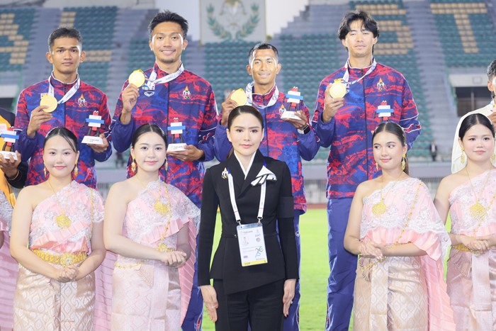 ท่านผู้หญิงอรอนงค์ ปิยนาฏวชิรพัทธ์