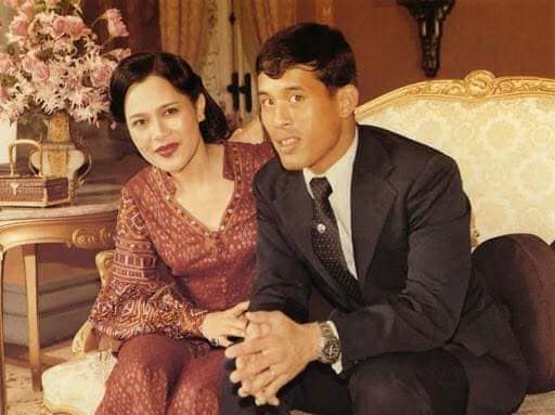 ย้อนช่วงเวลาแห่งความผูกพัน กับบทพระราชนิพนธ์ ในหลวง ร.10 ถึง สมเด็จพระพันปีหลวง