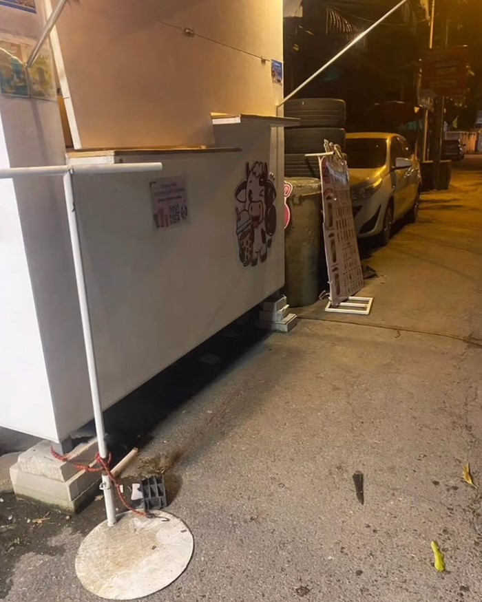 แค้นซิ่งชนร้าน ฉุนไม่เดินมาส่ง 