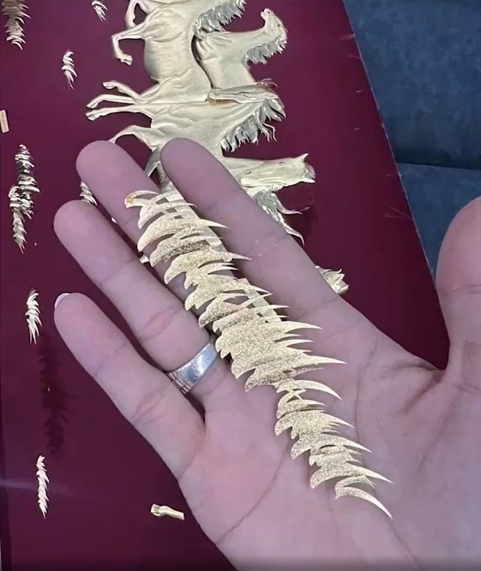 ทองปลอม 