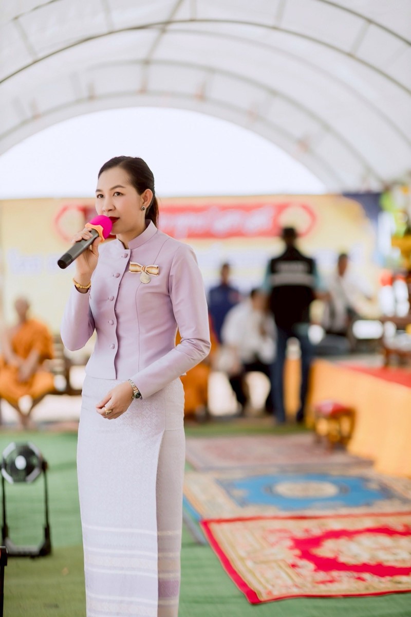 เจน ญาณทิพย์ 