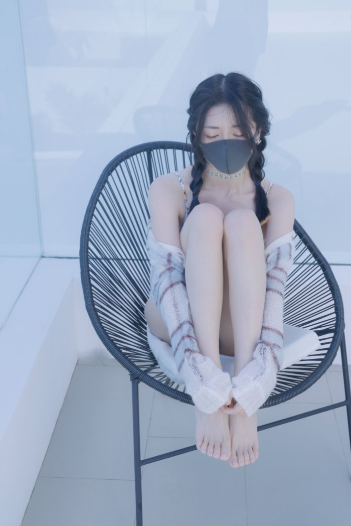 สาวใส่แมสก์เข้าวงการสยิว