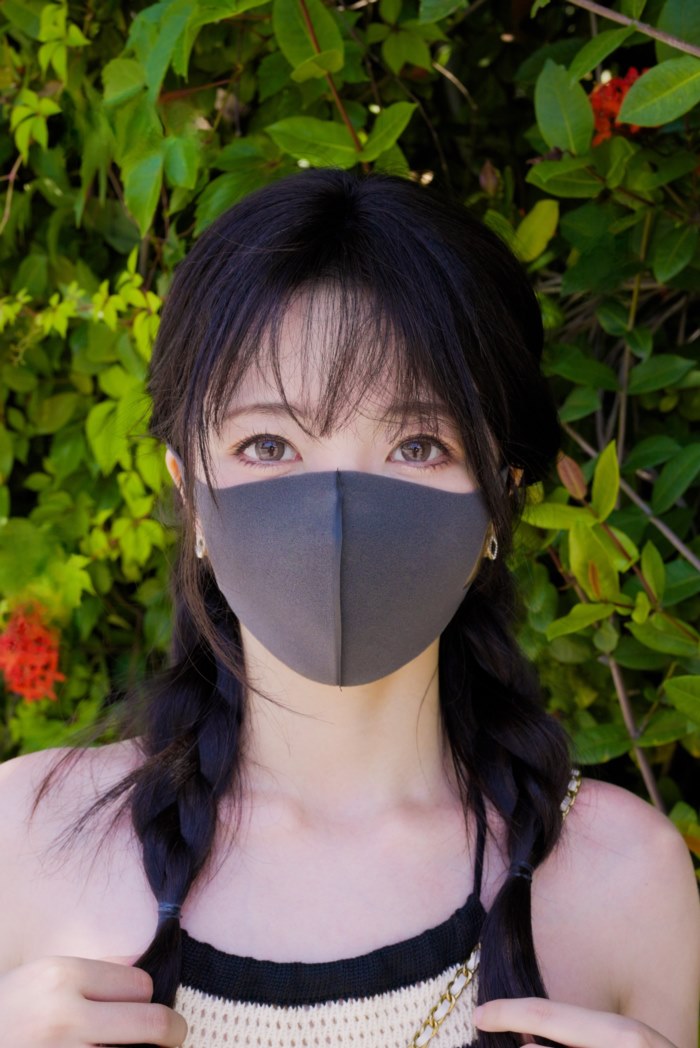 สาวใส่แมสก์เข้าวงการสยิว