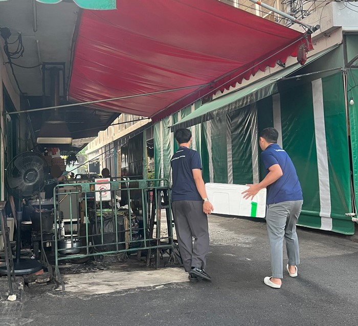 คนขายปูให้เจ๊ไฝ 