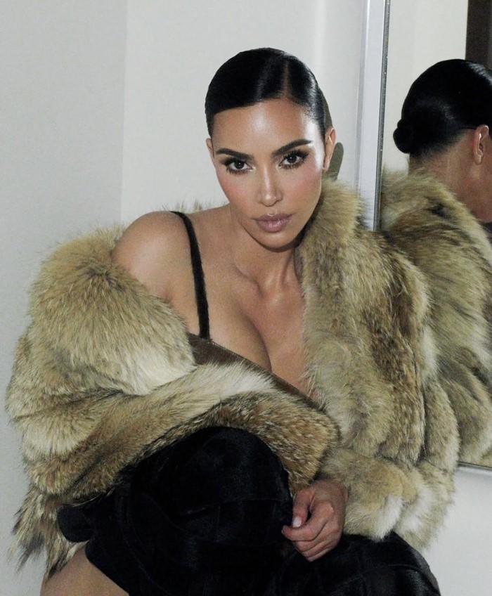 คิม คาร์ดาเชียน บินลัดฟ้า ดูแลผิวหน้าที่เมืองไทย กับหมอโจ้ The Demis