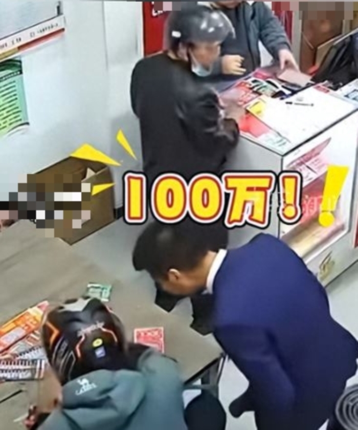 ไรเดอร์ดวงเฮง นั่งพักเหนื่อยลองเสี่ยงโชค ถูกรางวัลใหญ่ 