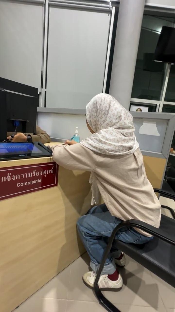 สาวอิสลาม ถูก LGBTQ+  ด่า เหยียดศาสนา กลางรถไฟฟ้าแอร์พอร์ตลิงก์