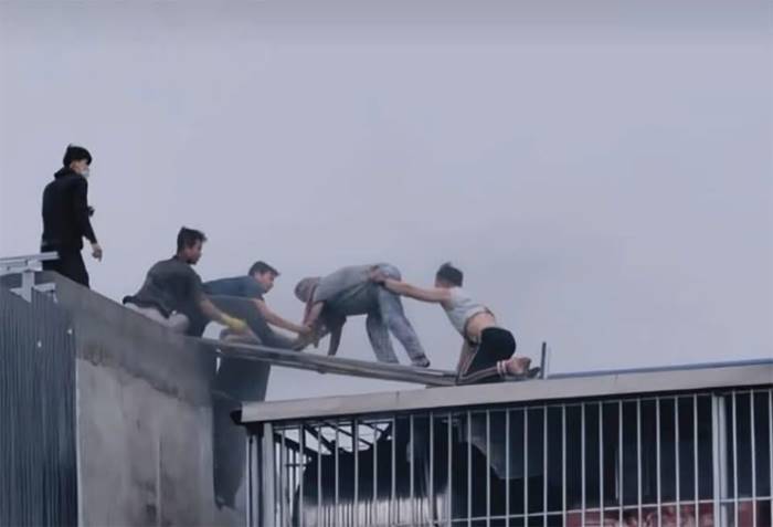 ฮีโร่ช่วยคน