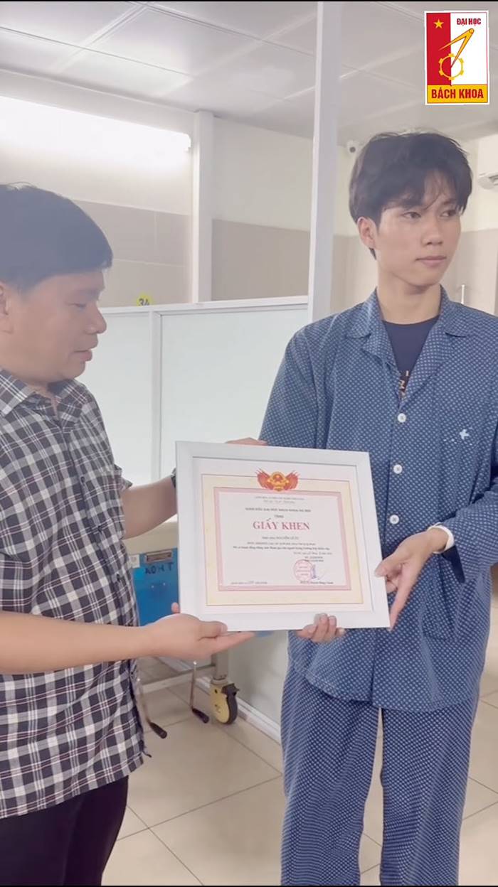  ฮีโร่ช่วยคน