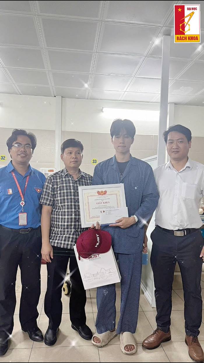  ฮีโร่ช่วยคน