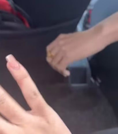 ลวนลามผู้โดยสาร