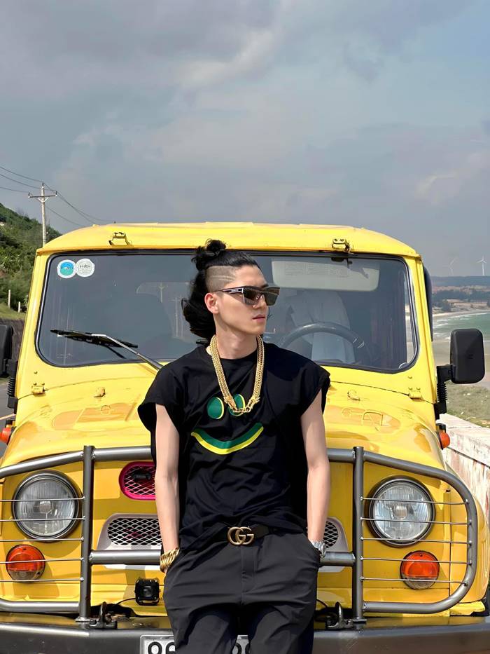 อนุสรณ์ โพธิ์ทอง