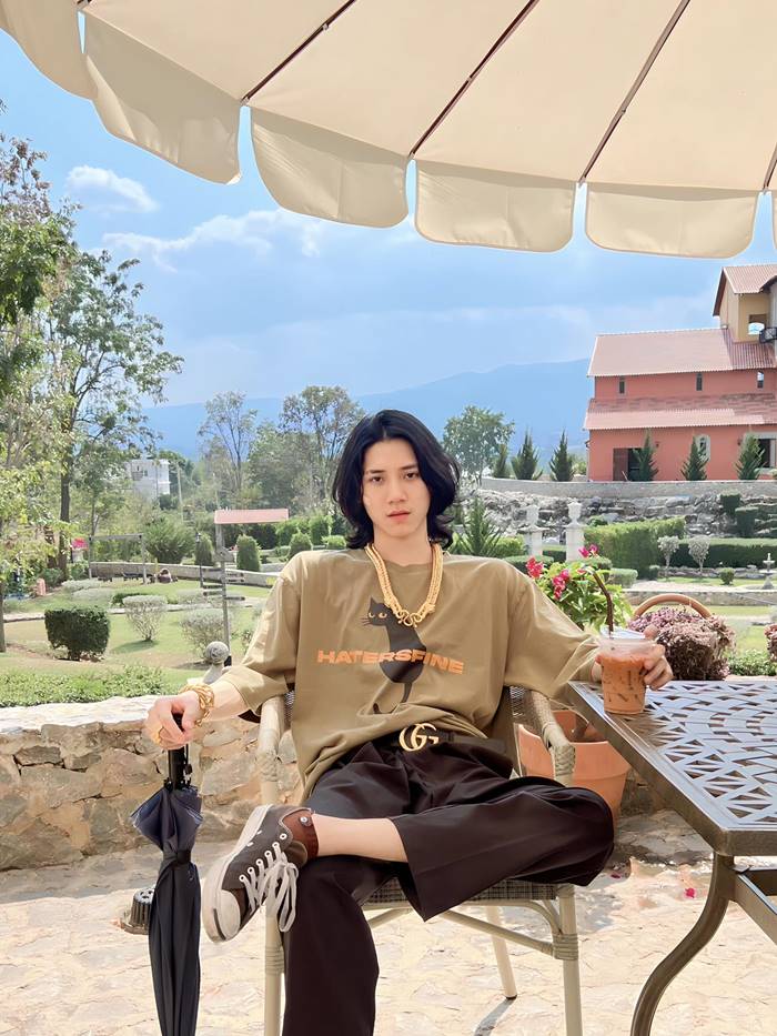 อนุสรณ์ โพธิ์ทอง