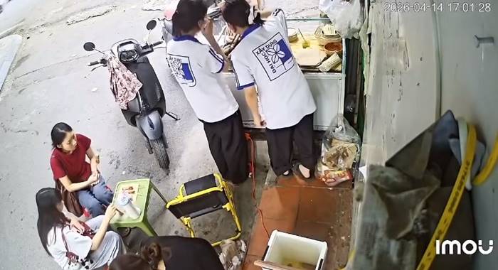 ฝากร้านไว้กับนักเรียน พีคมาก...  